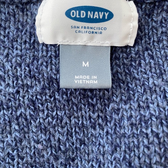 Old Navy sweater - Picture 1 of 2